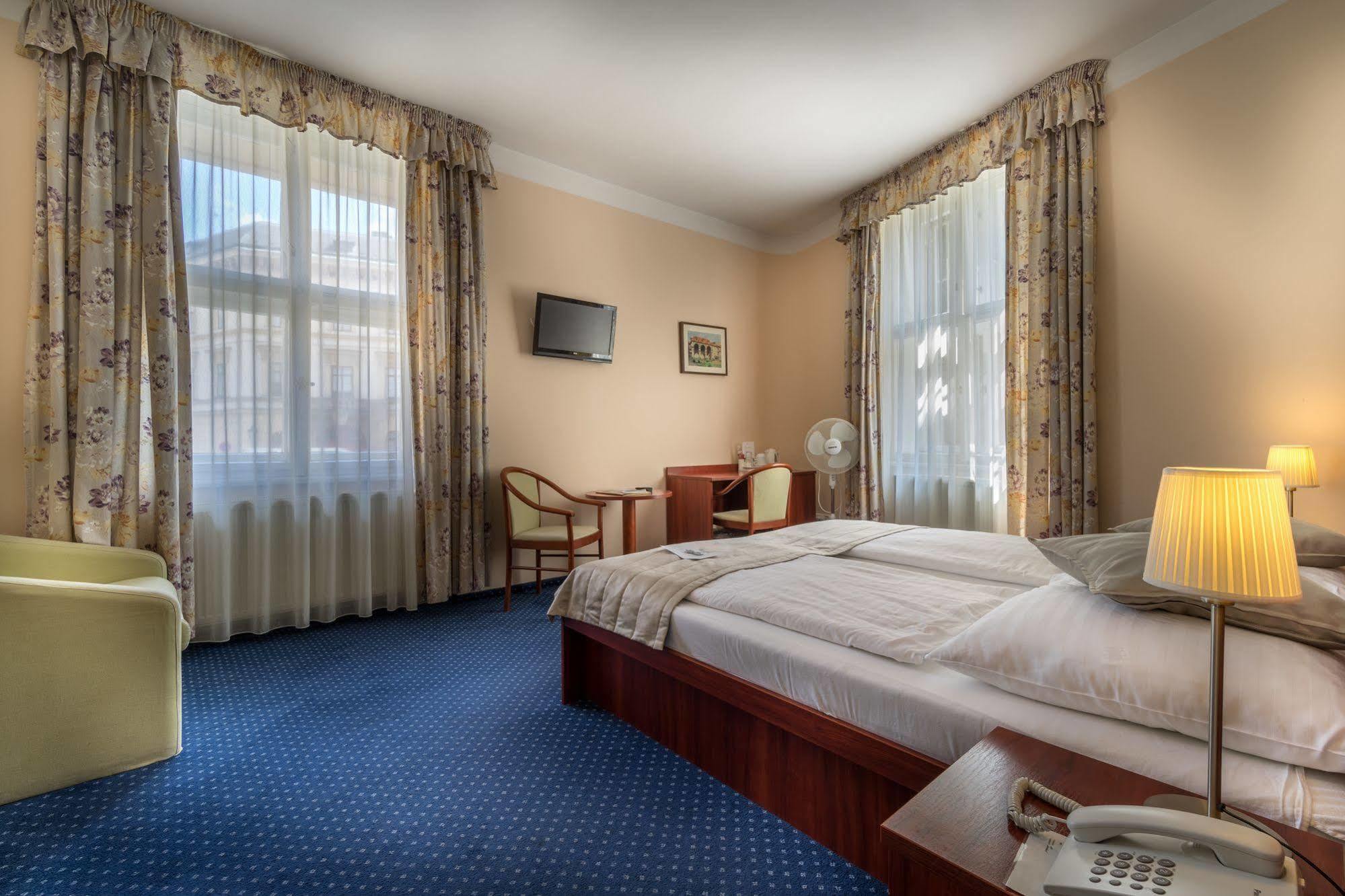 Pytloun Kampa Garden 4* Praha